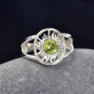 Peridot, Ring, Sterling silver 925